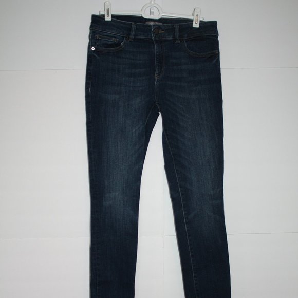 AG Adriano Goldschmied 'the Stevie' Slim Straight Jeans Size 28R - Picture 8 of 9
